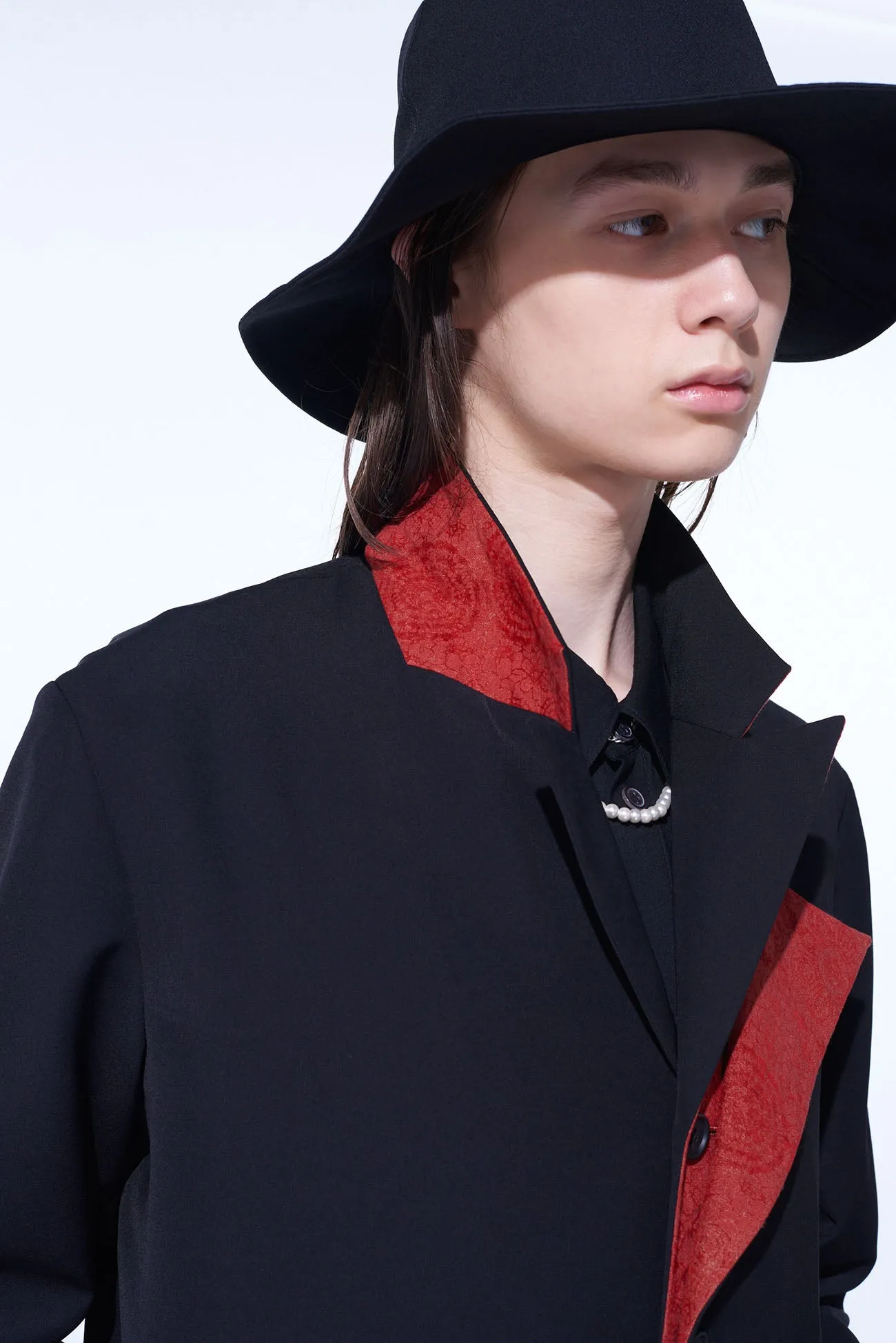 GABARDINE   MURAL LACE FADED FLOCKY LINEN CLOTH 6BS JACKET WITH DOUBLE-TAILORED LEFT FRONT